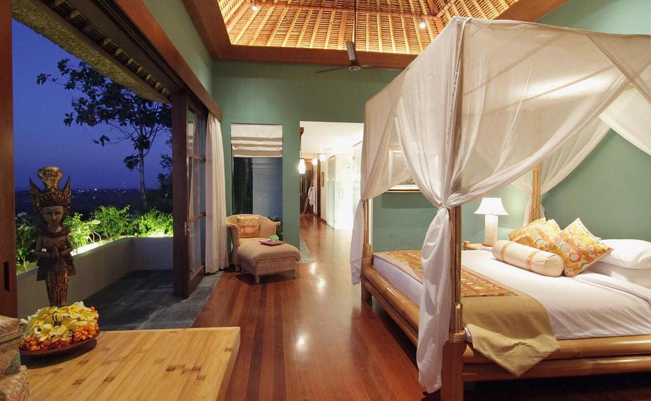 The Longhouse, Jimbaran - Bali Hotel Eksteriør billede