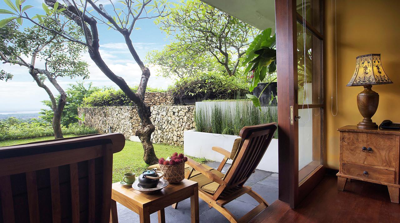 The Longhouse, Jimbaran - Bali Hotel Eksteriør billede
